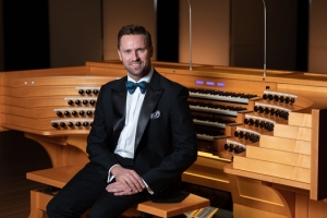 Открыт ежегодный концертный сезон в Государственном концертном зале Пицундского храма