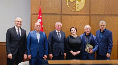 Бадра Гунба принял Хиблу Герзмава и Владимира Спивакова