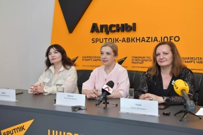 Алиса Гыцба лмузыкатә еицлабра-лабораториа Аԥсны имҩаԥырго х-концертк рыла ихыркәшахоит